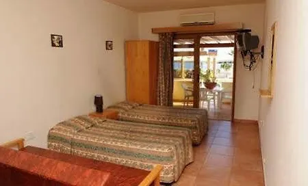 Aparthotel Blue Peter 3*