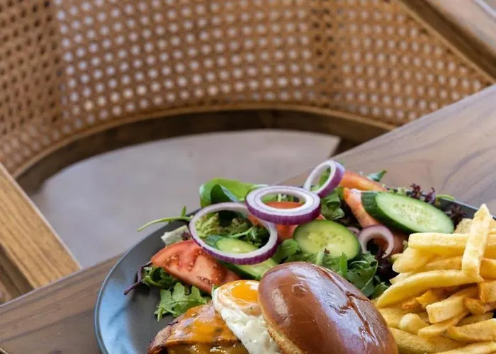 Blue Peter Aparthotel